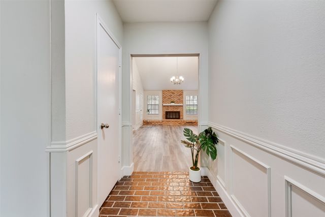 4801 Rock Ridge Court, Arlington, TX 76017