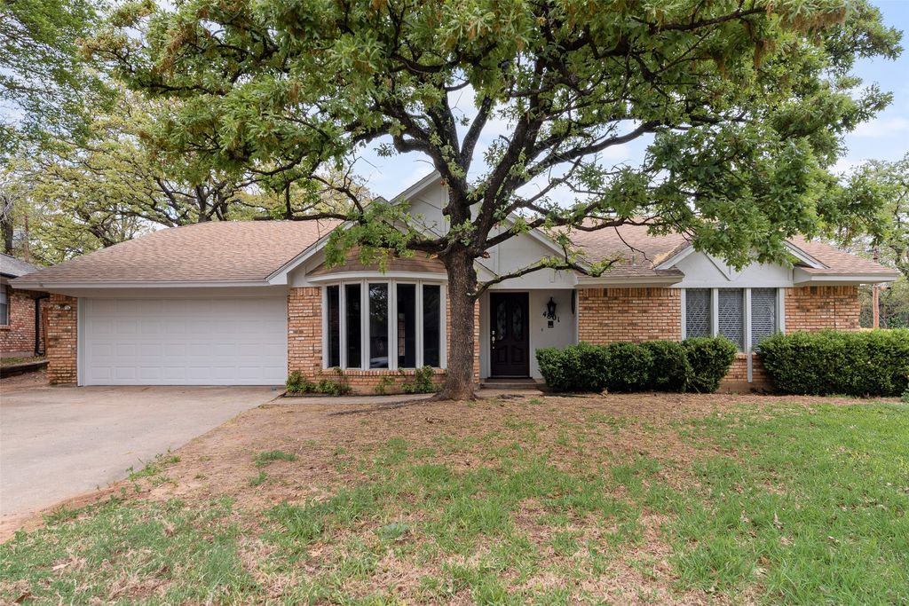 4801 Rock Ridge Court, Arlington, TX 76017