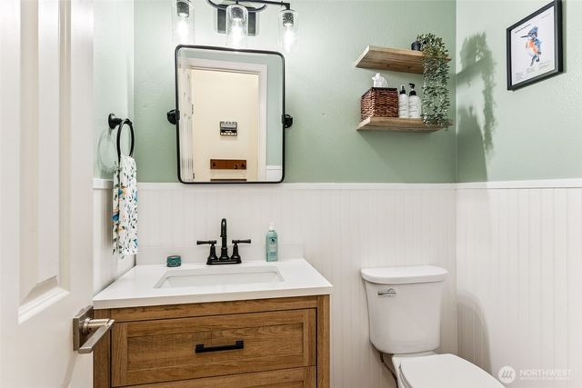 1274 O'neil Court, Dupont, WA 98327