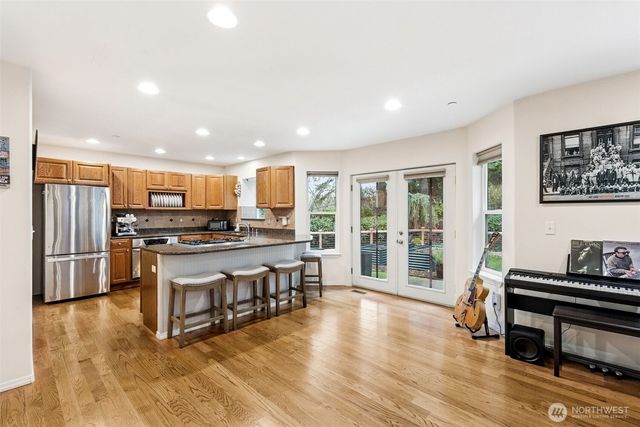 1274 O'neil Court, Dupont, WA 98327