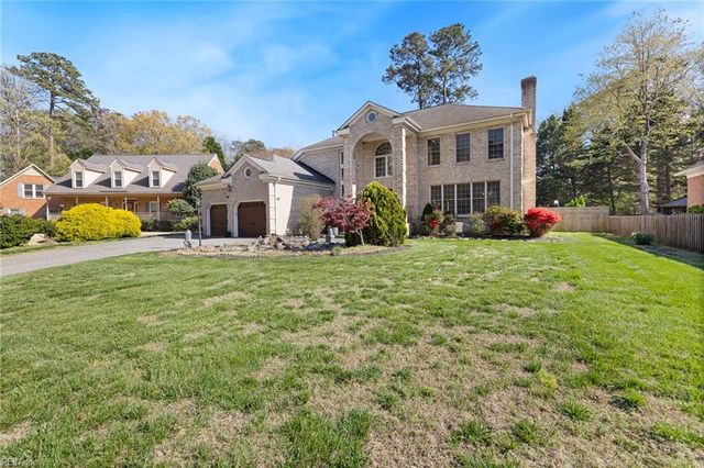 332 Woodbrook RN, Newport News, VA 23606