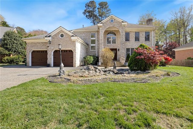 332 Woodbrook RN, Newport News, VA 23606