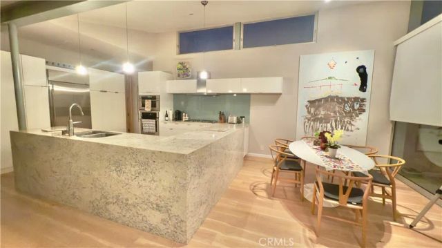 31676 Seacove Drive, Laguna Beach, CA 92651