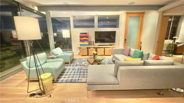 31676 Seacove Drive, Laguna Beach, CA 92651