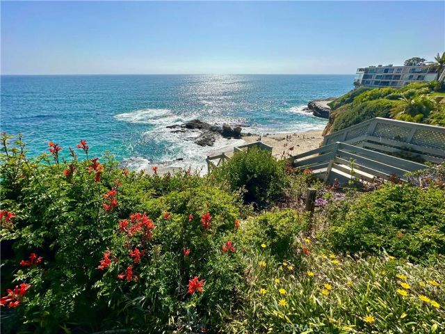 31676 Seacove Drive, Laguna Beach, CA 92651