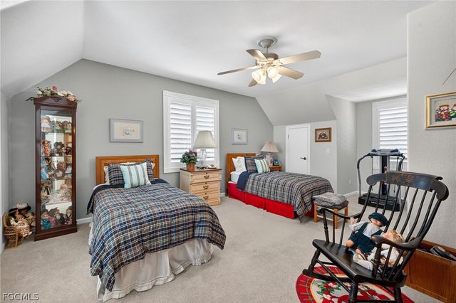 18110 N Olga DR, Alva, FL 33920