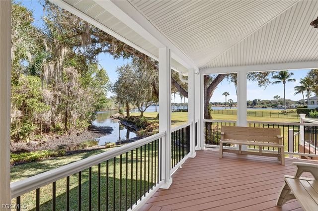 18110 N Olga DR, Alva, FL 33920