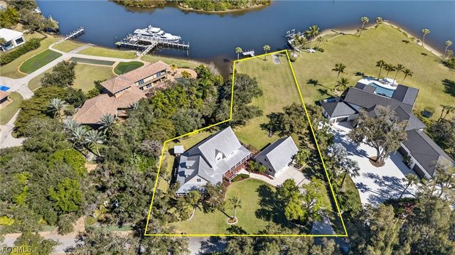 18110 N Olga DR, Alva, FL 33920