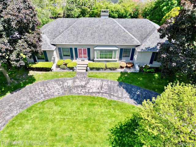 1314 Hollywood Drive, Monroe, MI 48162