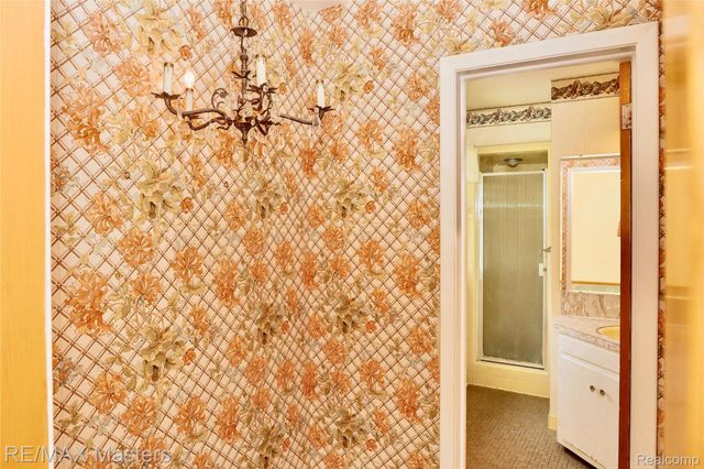 1314 Hollywood Drive, Monroe, MI 48162
