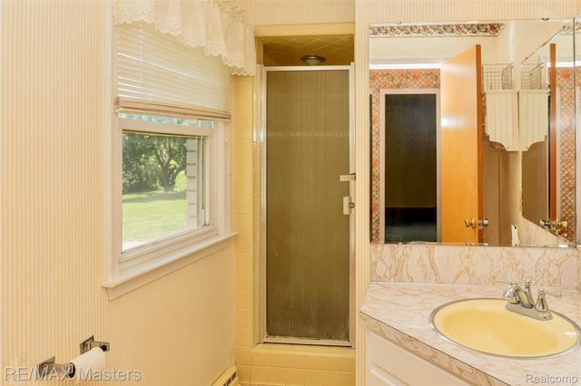 1314 Hollywood Drive, Monroe, MI 48162