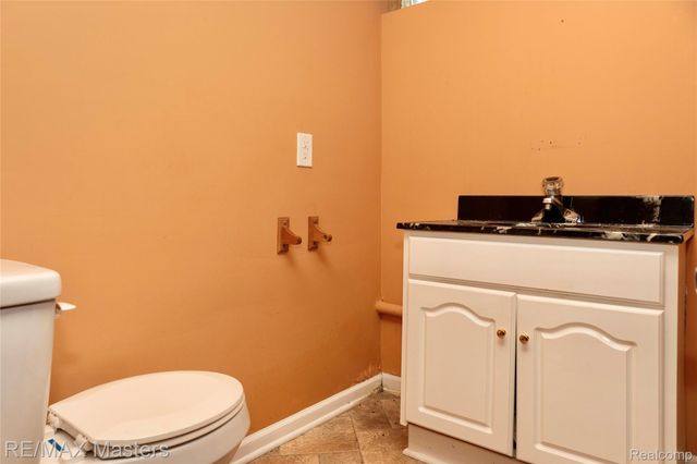1314 Hollywood Drive, Monroe, MI 48162