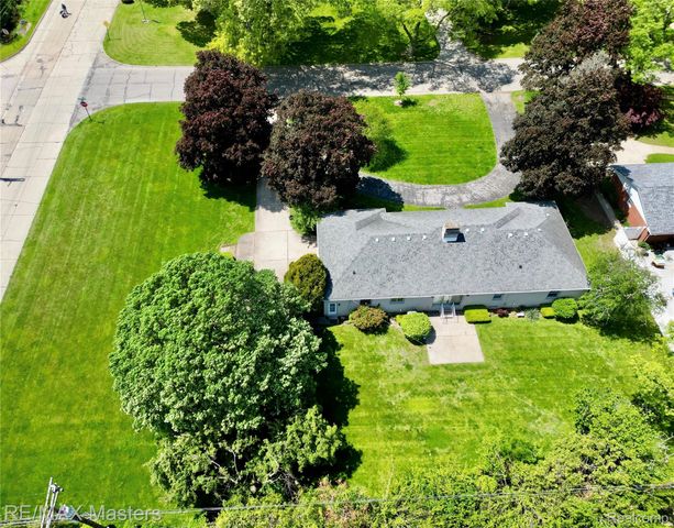 1314 Hollywood Drive, Monroe, MI 48162