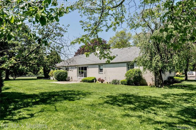 1314 Hollywood Drive, Monroe, MI 48162