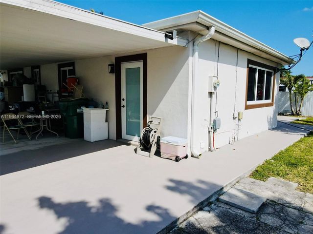 15120 SW 296th St, Homestead, FL 33033