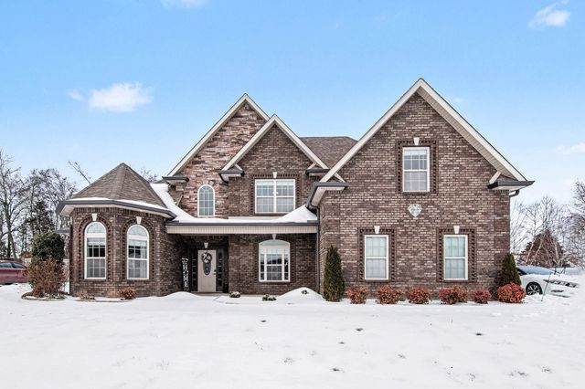 1504 Benton Park Pl, Clarksville, TN 37040