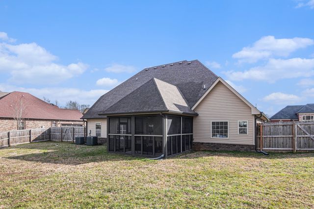 1504 Benton Park Pl, Clarksville, TN 37040