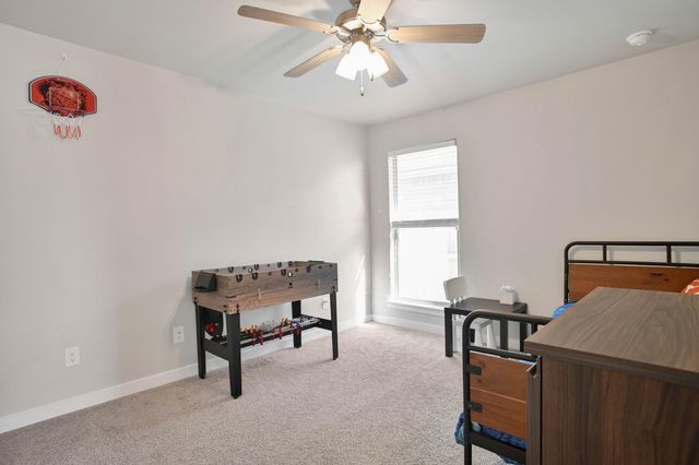 9803 Xenia Avenue, Lubbock, TX 79424