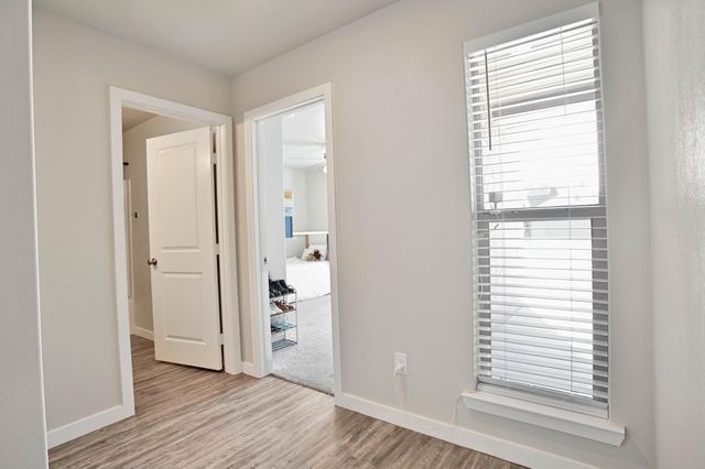 9803 Xenia Avenue, Lubbock, TX 79424