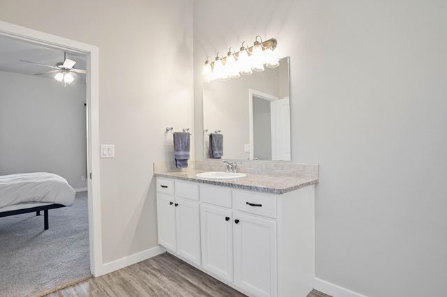 9803 Xenia Avenue, Lubbock, TX 79424