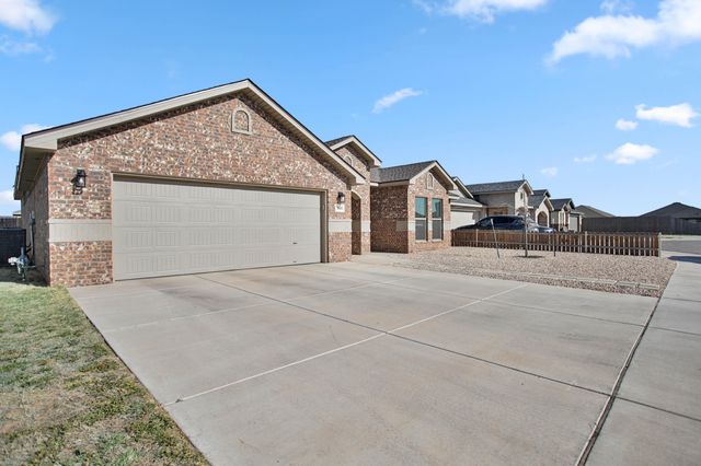 9803 Xenia Avenue, Lubbock, TX 79424