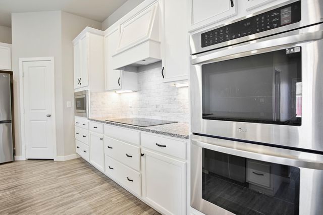 9803 Xenia Avenue, Lubbock, TX 79424