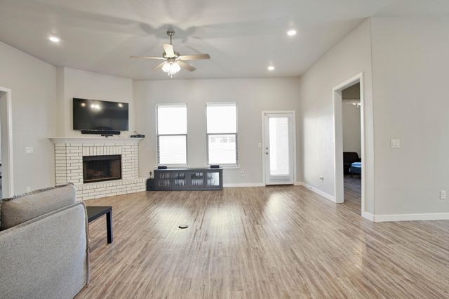 9803 Xenia Avenue, Lubbock, TX 79424