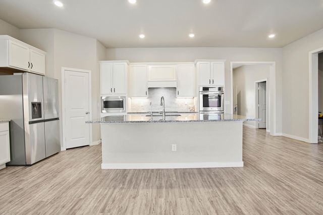 9803 Xenia Avenue, Lubbock, TX 79424