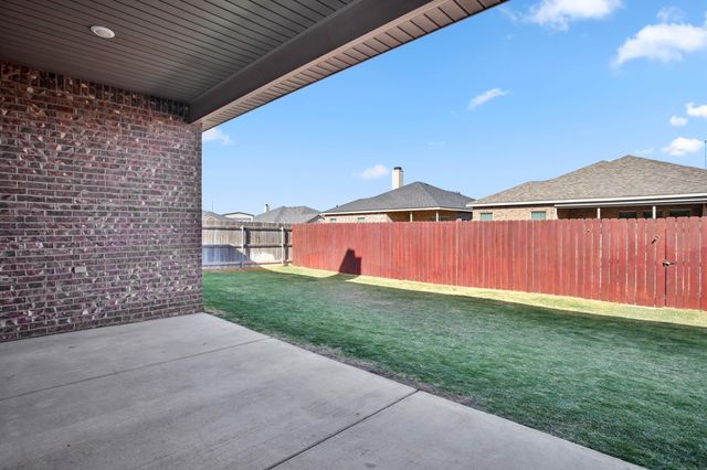 9803 Xenia Avenue, Lubbock, TX 79424