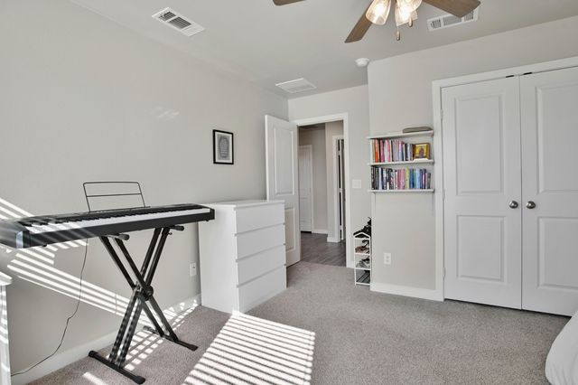 9803 Xenia Avenue, Lubbock, TX 79424