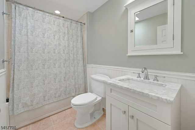 30 Elm St 30C, Summit City, NJ 07901
