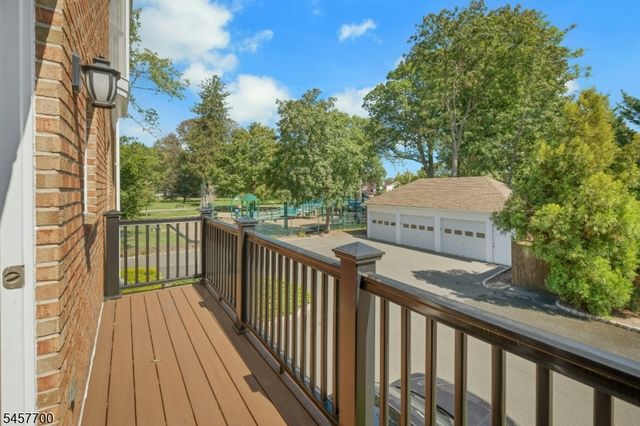 30 Elm St 30C, Summit City, NJ 07901