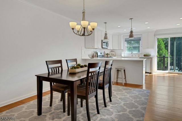 30 Elm St 30C, Summit City, NJ 07901