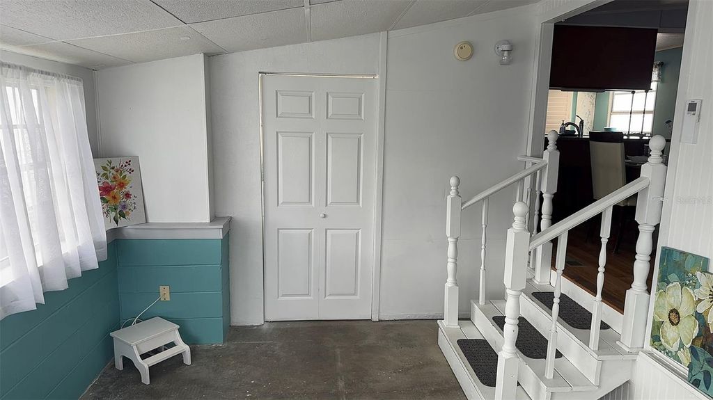 Image 14 of property listing at 4851 W GANDY BOULEVARD B7L43, Tampa, FL 33611