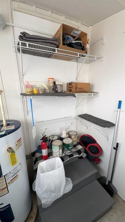 Image 17 of property listing at 4851 W GANDY BOULEVARD B7L43, Tampa, FL 33611