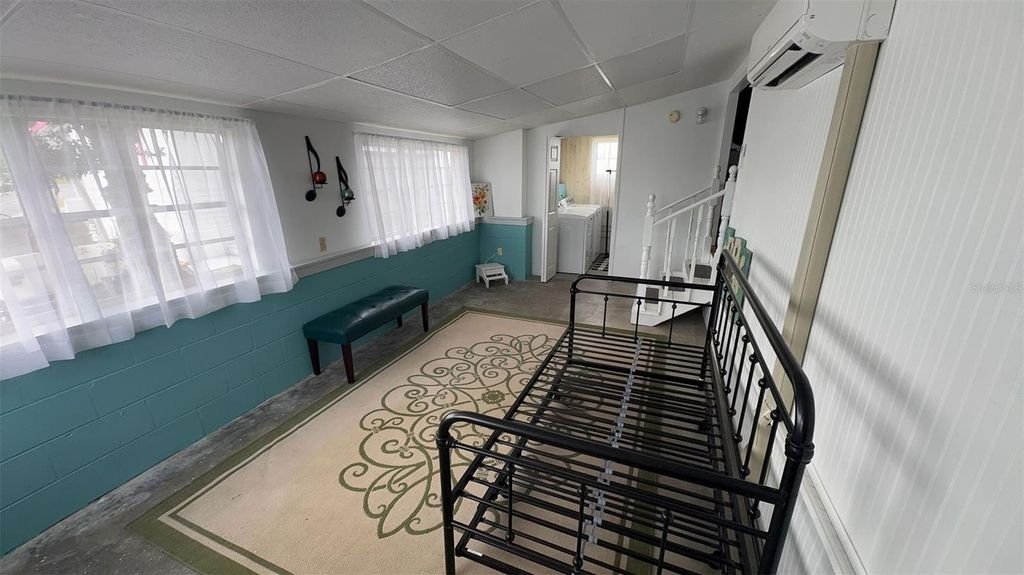 Image 19 of property listing at 4851 W GANDY BOULEVARD B7L43, Tampa, FL 33611