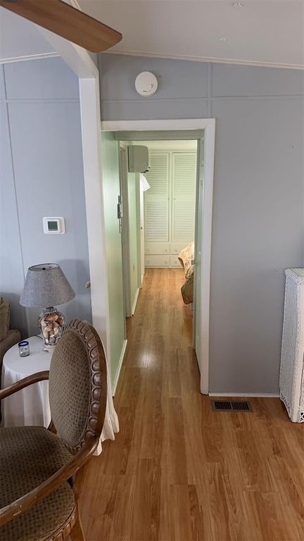 Image 24 of property listing at 4851 W GANDY BOULEVARD B7L43, Tampa, FL 33611