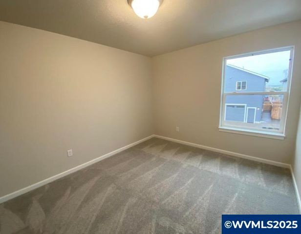 1866 SE Hankel St, Dallas, OR 97338