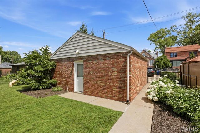 6551 Itaska Street, St Louis, MO 63109