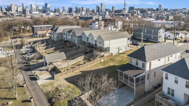 2318 Batavia St, Nashville, TN 37208