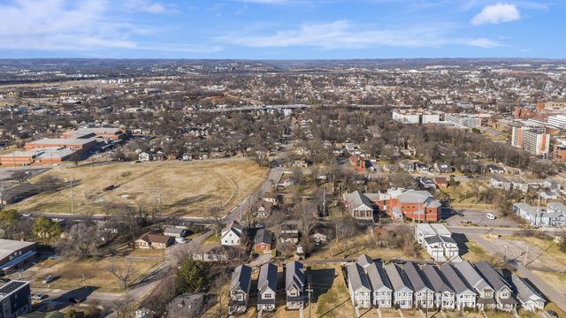 2318 Batavia St, Nashville, TN 37208