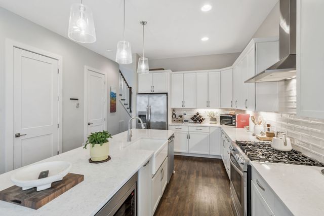 2318 Batavia St, Nashville, TN 37208