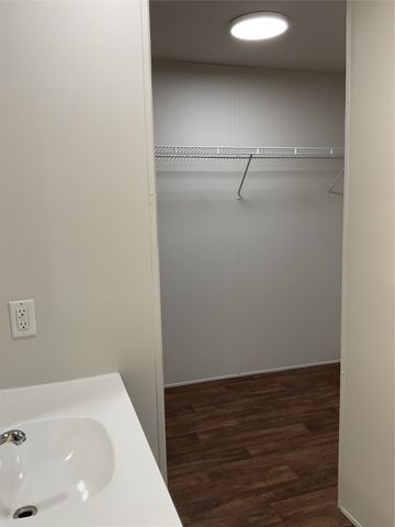 118 Willow Ridge Circle, Southmayd, TX 75092