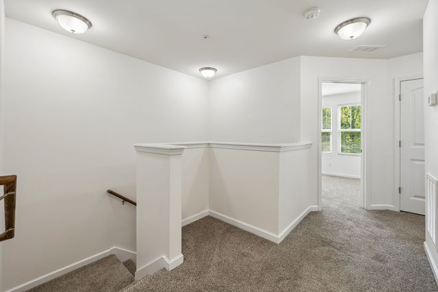 1021 Livingstone Ln, Mount Juliet, TN 37122