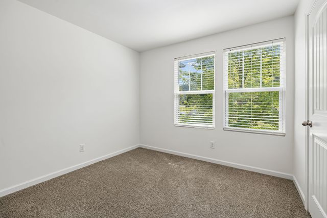 1021 Livingstone Ln, Mount Juliet, TN 37122