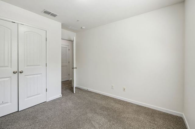 1021 Livingstone Ln, Mount Juliet, TN 37122