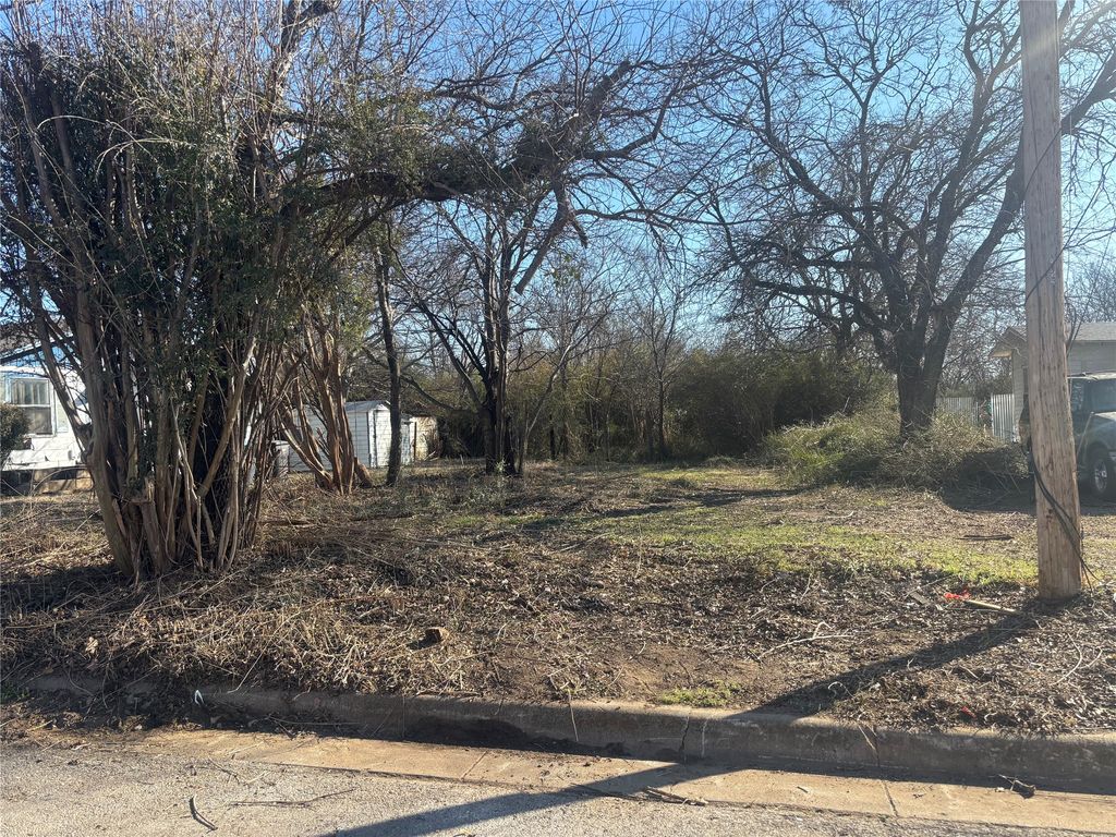 4912 Fitzhugh Avenue, Fort Worth, TX 76105