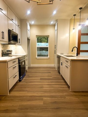 123 SEAGROVE Lane, Quinlan, TX 75474