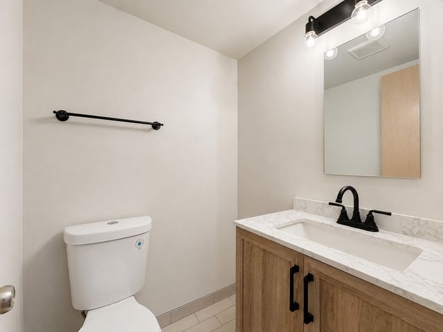 5931 Meadow Drive 157A, Lisle, IL 60532