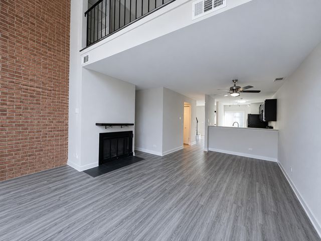 5931 Meadow Drive 157A, Lisle, IL 60532